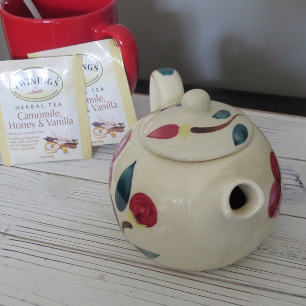 Vintage Purinton Small Teapot. 10oz Capacity, Mountain Rose style. Handpainted vintage collectible American Porcelain Teapot.