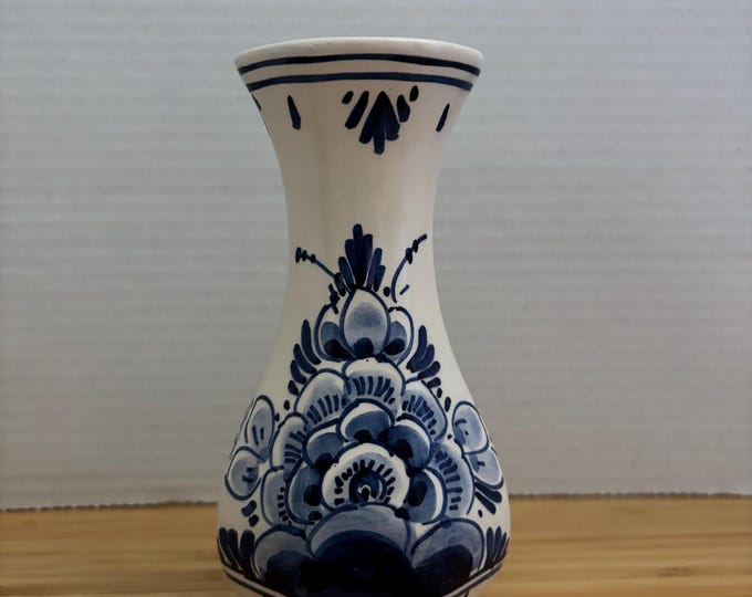 Vintage Hand Painted Blue White Delft Floral Vase 6 Inch Tall Excellent ...