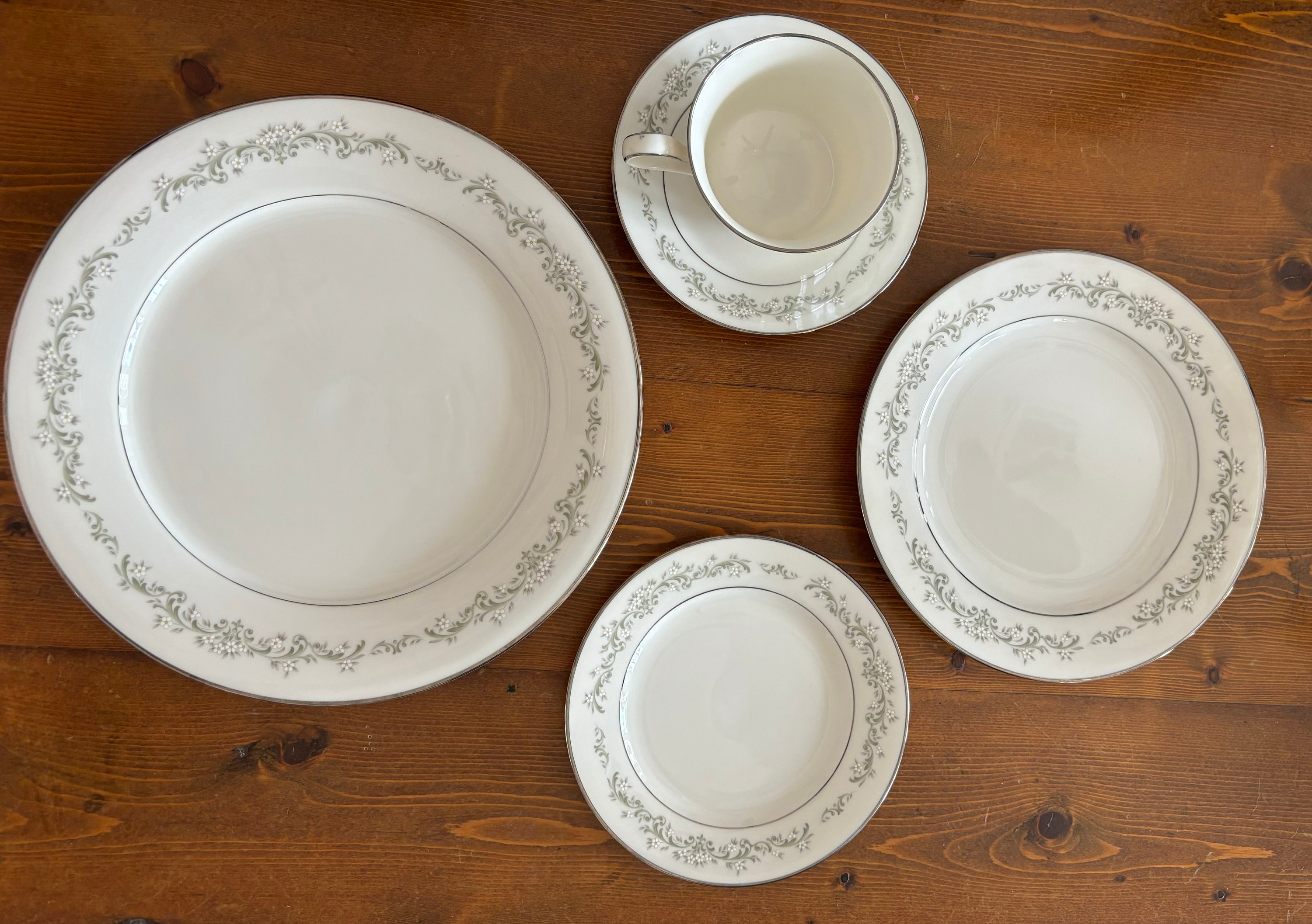 Vintage Noritake Ivory China Parkridge Japan Dinner/salad