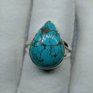 Pierścionek z gruszką z tybetańskiego turkusu: ręcznie robiona biżuteria boho ze srebra próby 925, rozmiar 9