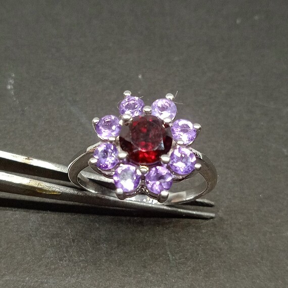 フラワーデザイン アメジストガーネット リング：925 スターリング