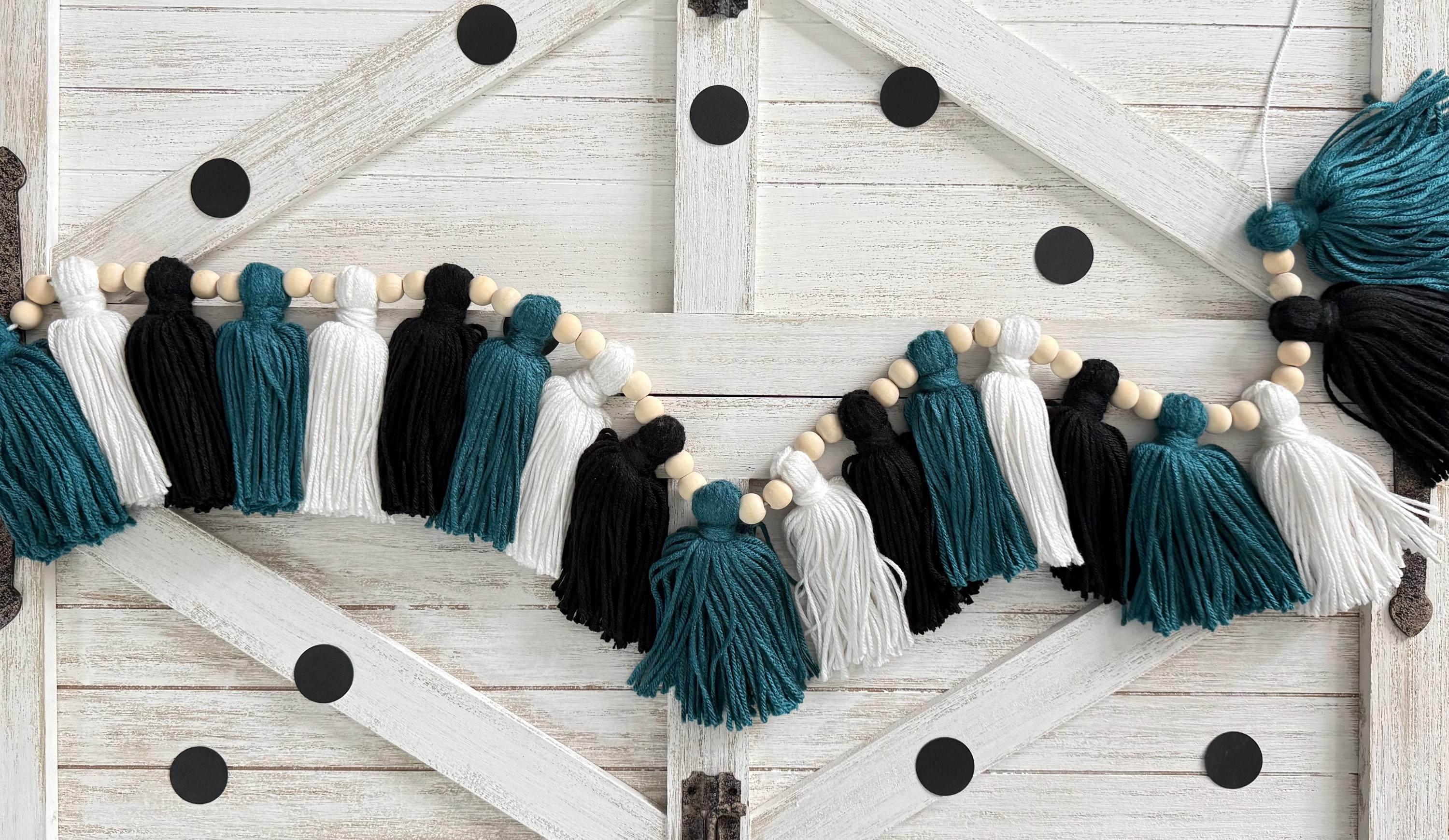 Janinka Boho Macrame Tassel Garland Classroom Decor Wooden Bead Garlands 9.8ft Wood Beads Banner With Tassels Boho Wall Hanging Banner Farmhouse Homerustic Country Holiday Decoration(Classic Color - View #9