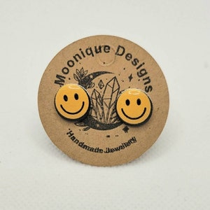 Smiley Face stud earrings