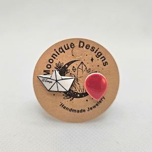 S.S. Georgie IT stud earrings