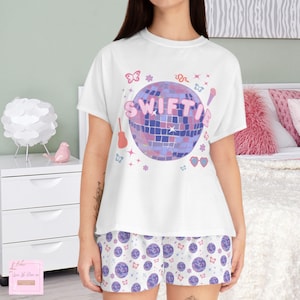 swift pjs, swiftie pajama set, in my era shirt, switftie gift, it girl holiday pyjama, preppy stuff