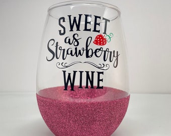 Sweet as Strawberry Wine Glass, Glitter Wine Glass, Stemless Wine Glass, Gift for Her, Gift For Mom, Summer Wine Glass, Wine glass for Her