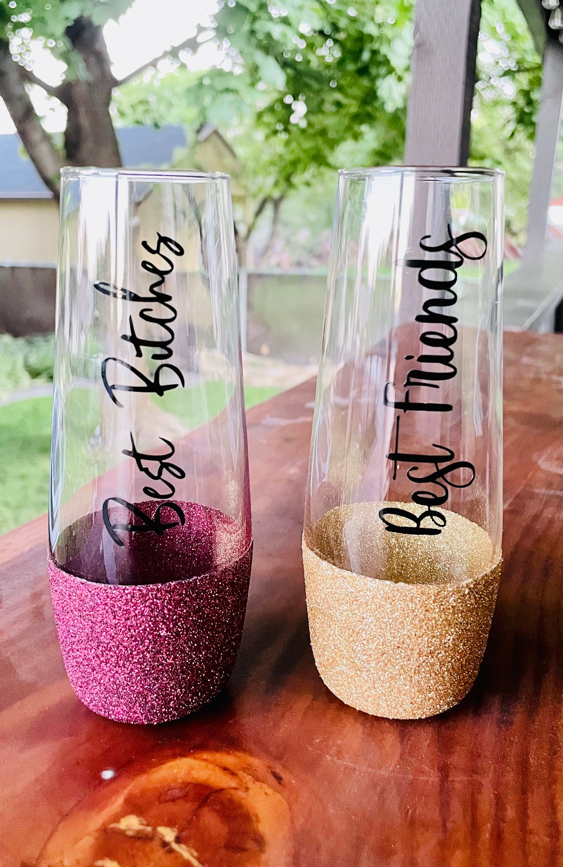 Personalized Bridesmaid Wine Tumbler Glasses with 3 Wreath Floral Frames - Front & Back Design - Custom Text from BluChi