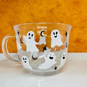 Ghost Coffee Mug, Fall Mug, Cute Ghost Coffee Cup, Halloween Glass, Spooky Gift, Halloween Coffee Mug, Pumpkin Spice Lover, Coffee Lover