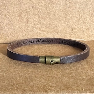 Bracelet homme en cuir cadeau personnalisé pour petit ami message secret bijoux unisexe Bracelet en cuir fin pour fils cadeau d'anniversaire papa Bracelet