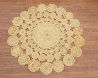 Hand Braided Jute Rug, Natural Beige Round Scalloped Rug