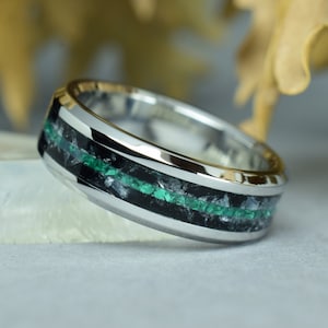 14k White Gold Wedding Ring with Crushed Black Obsidian, Blue Kyanite, Malachite and Green Aventurine Inlay, Ring for Mens - Ring for Women