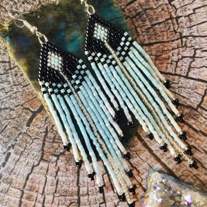 Fringe beaded earrings Bleu pastel
