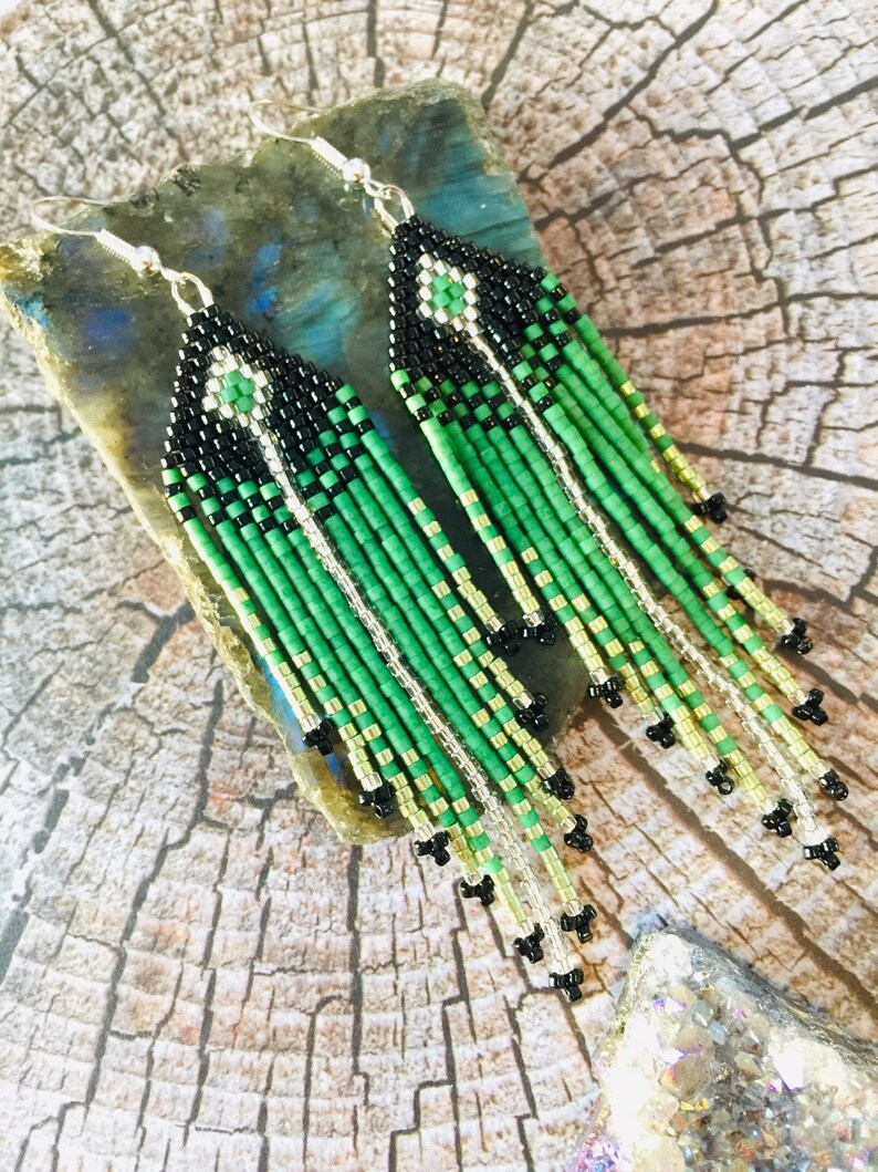 Fringe beaded earrings Vert