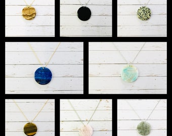 Stone pendant chain