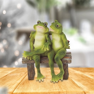 Frog couple sitting on bench statue fantasy animal decoration figurine 5"h room decor room/home decor new home gifts