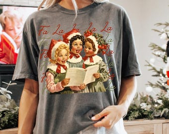 Fa La La Vintage Christmas Shirt, Retro Holiday Graphic Tee, Funny Carol Singer Shirt, Nostalgic Christmas Gift for Women, Oversized Tee