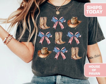 Shirt met strik van Coquette USA – Comfort Colors® 4 juli-T-shirt, patriottisch grafisch T-shirt, top met vintage Amerikaanse vlag, outfit Independence Day