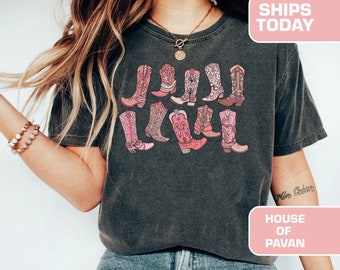 Cowgirl Pink Boots Shirt, Country Concert Tee, Western Graphic Tee for Women, Oversized Graphic Tee, Cute Country Shirts, Comfort Colors®