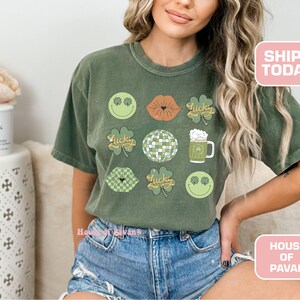 Shamrock Smile, St. Patrick&#39;s Day Shirt, Cute Lucky Shirt, St Patrick&#39;s Day Tee, St Patty&#39;s Day, Retro St Patrick&#39;s, Comfort Colors® Shirt