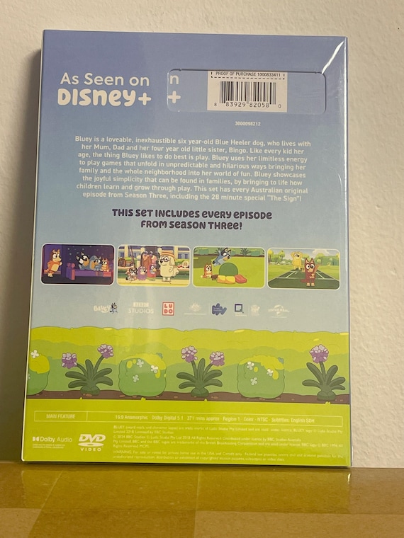 ブルーイ DVD シーズン１&２ と シーズン３ ブルーイ DVD シーズン1&2 と シーズン3 - メルカリ