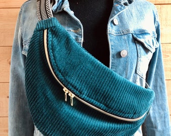 Maxi XL corduroy belt bag in petrol/gold/graphic