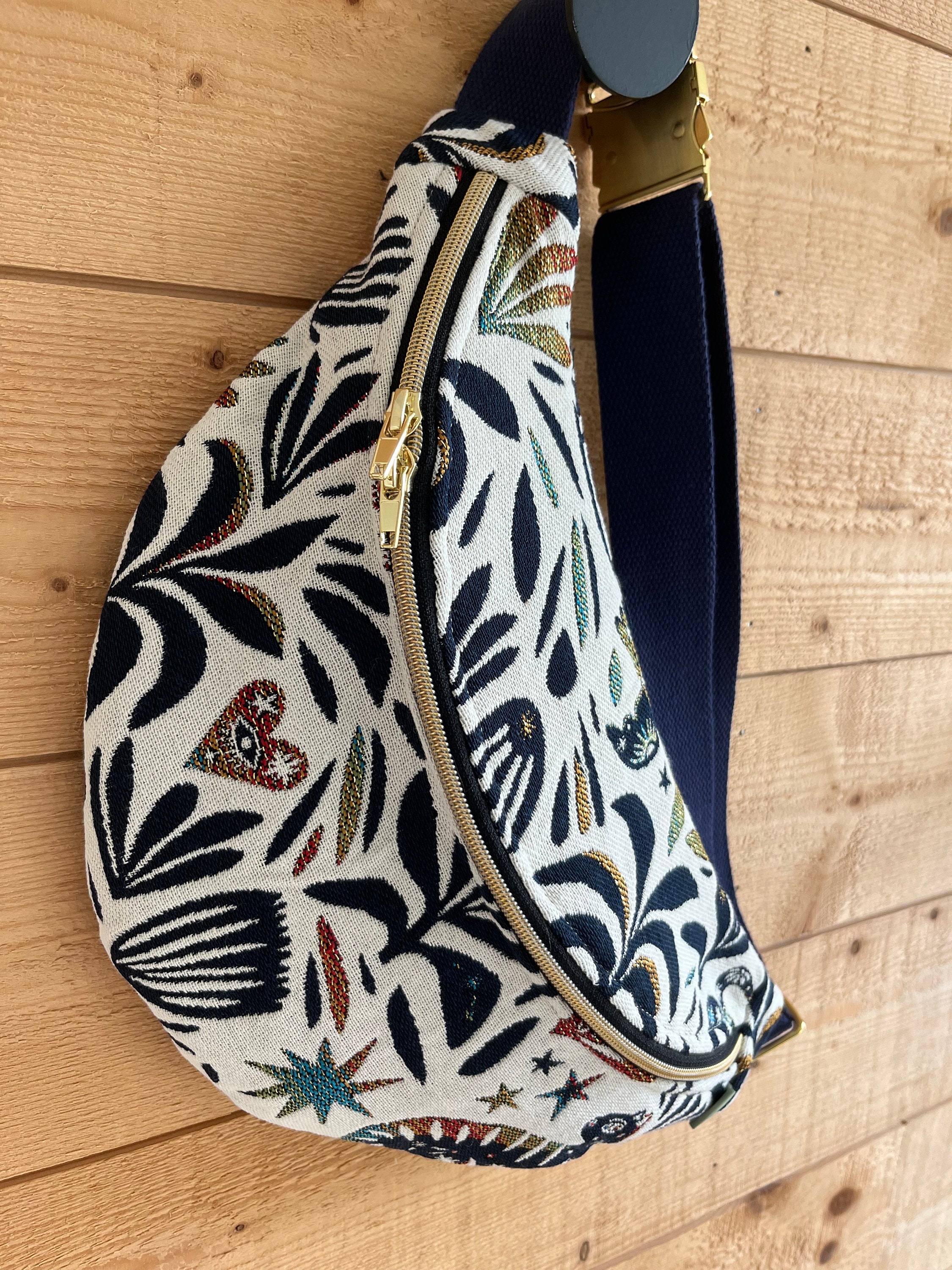 XL jacquard jungle graphic gold turquoise fanny pack
