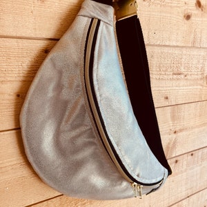 Maxi Banana XL Gold Wildleder Gold Veganes Leder