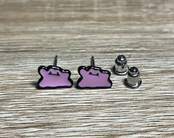 Ditto Stud Earrings