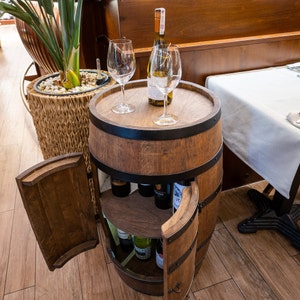 Armoire tonneau en bois avec portes, casier à vin avec étagère, couleur wengé image 7