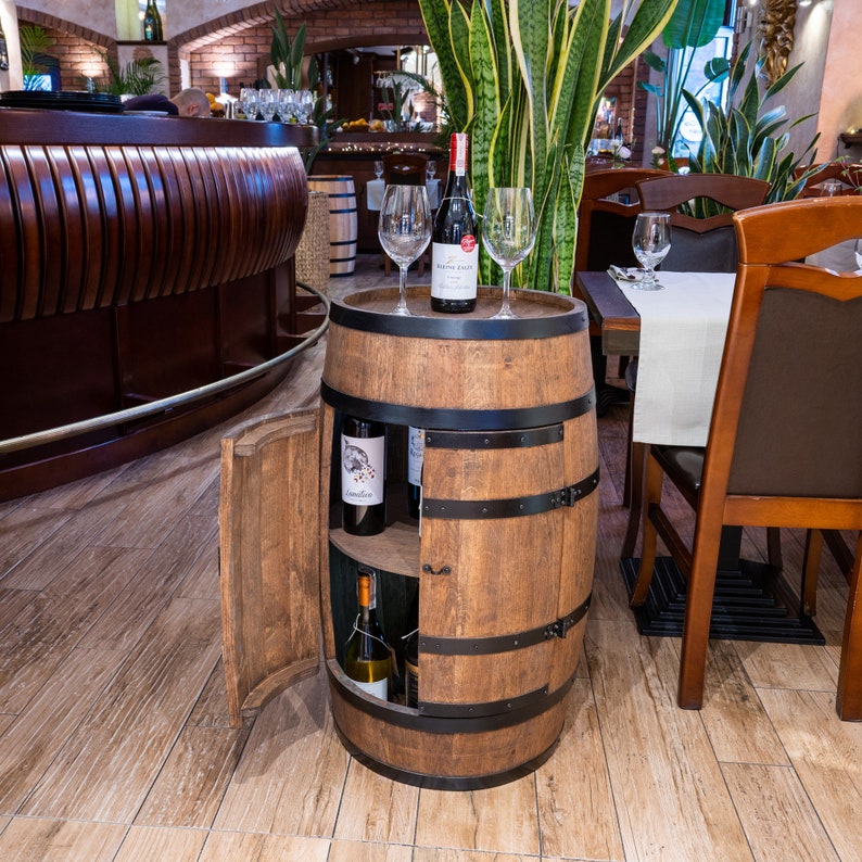 Armoire tonneau en bois avec portes, casier à vin avec étagère, couleur wengé image 5