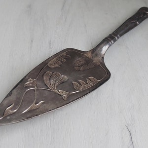 Vintage Silver Plated Mayell Ciasto Slice / Serwer do Pie wzór Kings