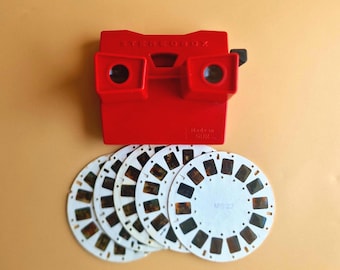Vintage Working Red Stereoscope With Five Reels, German 3D Stereobox, DDR film viewer
