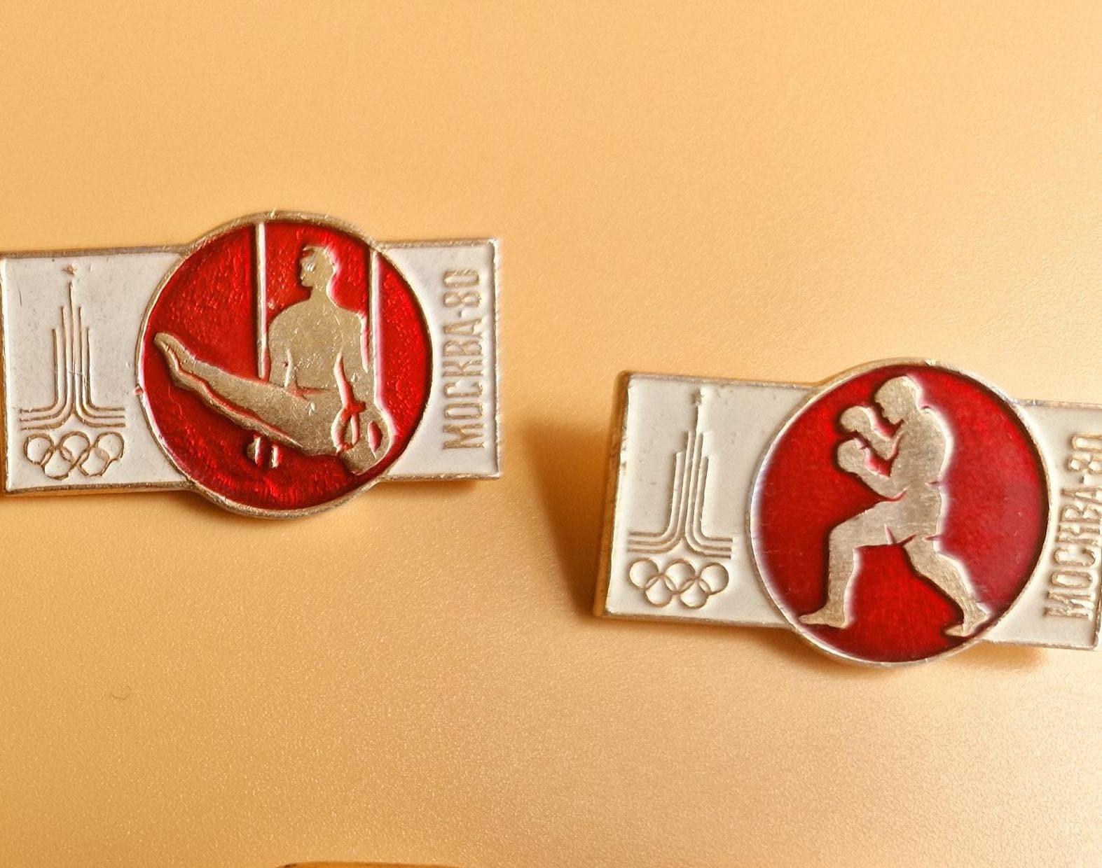 Lot 35 insignes pin's original Russie soviétique URSS Lénine communiste