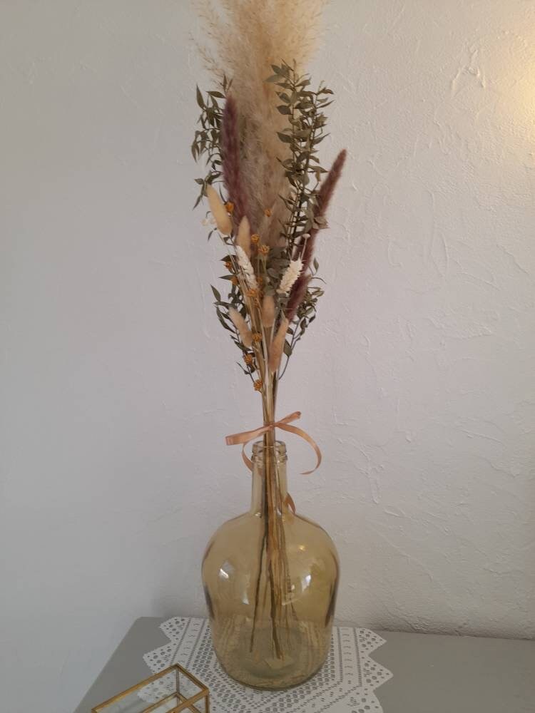 Dame Jeanne avec Son Bouquet Assorti de Fleurs Séchées Ton Naturel