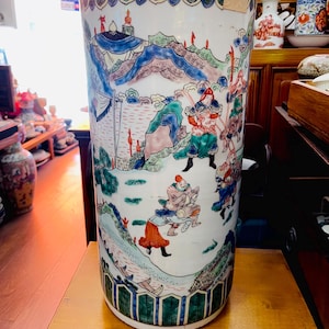 Chinesischer Kangxi Schirmständer aus Porzellan