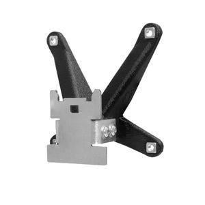 Puede incluir: Un soporte de pared de impresión 3D negro con una placa de metal plateada. El soporte tiene cuatro brazos que se extienden desde la placa central. Los brazos están diseñados para sujetar un dispositivo, como una cámara o un teléfono.