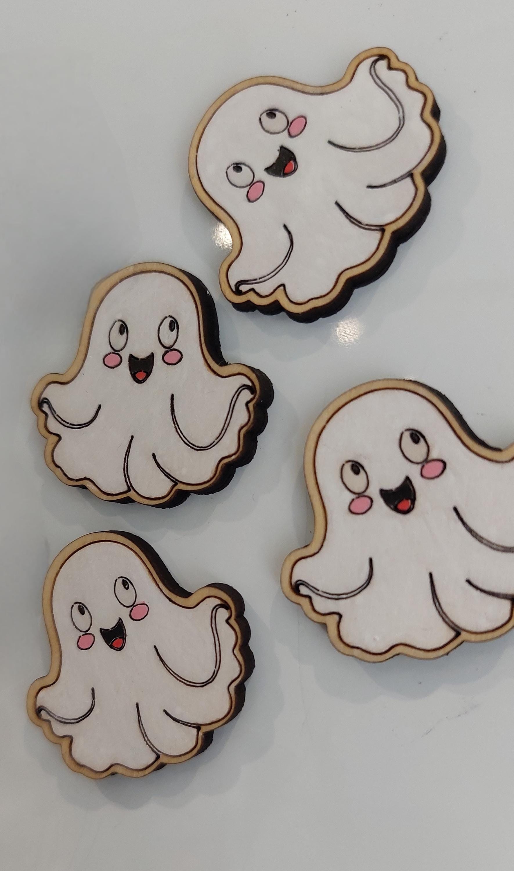 Kawaii Ghost Magnets – Set of 4, Spooky Halloween Decor - Etsy