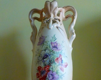 Antique Austrian Art Nouveau Urn Vase in the style of Robert Henke