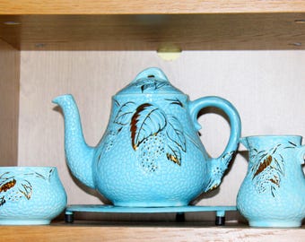 Gouden turquoise theeservies uit het midden van de eeuw van Wade uit Staffordshire, Engeland