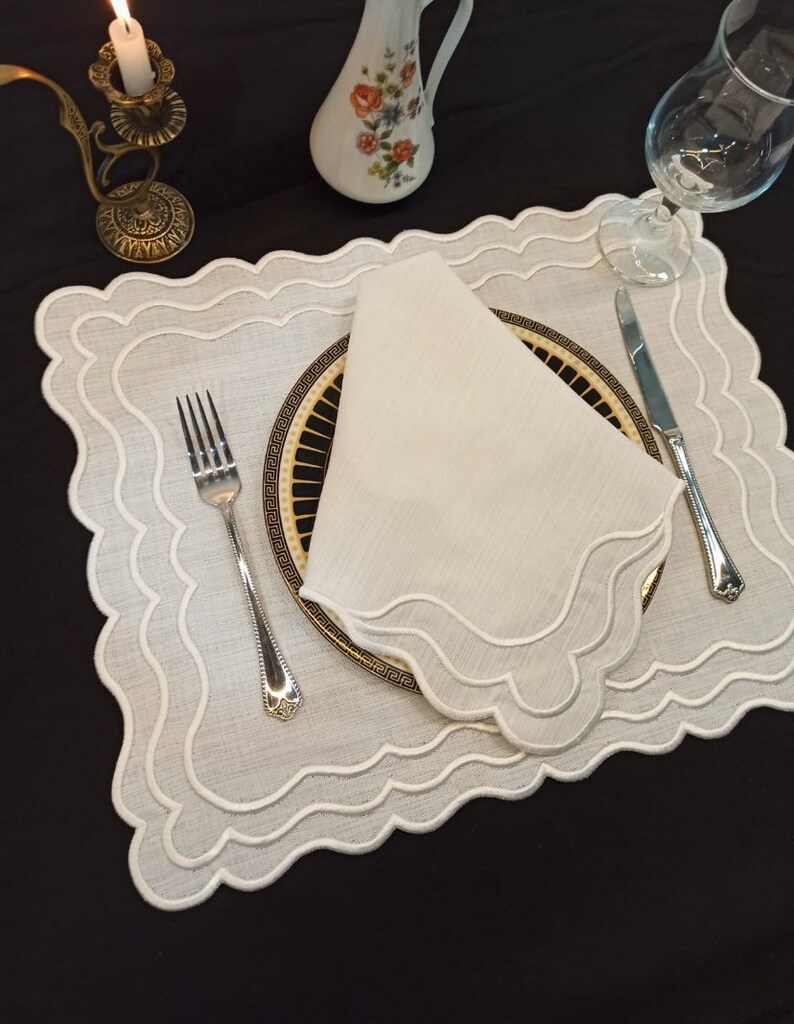 12 Pieces White Placemats and Napkins Reusable Small Embossed Napkins