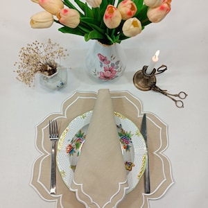 Beautiful Placemats and napkins Set for 6 |  Embroidered  Modern Placemats