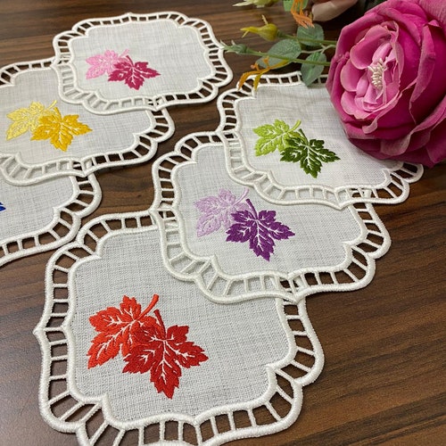 Floral Embossed White Simple Presentation Napkins | Reusable Modern Dinner shops Napkins | Set of 6