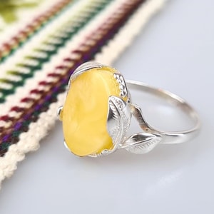 Amber and Silver 925 Ring, Beautiful Amber Ring, Natural Baltic Amber, 925 Silver And Amber, Genuine Gemstone, Baltic Jewerly, Gift for Her