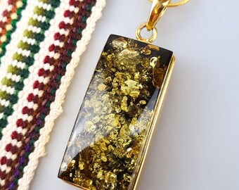 Green Baltic Amber Pendant: Gold Plated Sterling Silver 925 Teardrop