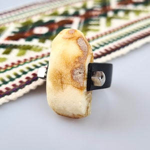 Raw White Amber Ring, Big Gemstone Ring, Large Amber Jewerly Ring, Handmade Ring, Baltic Amber, Gift for Her, Gift for Him, Beautiful Amber
