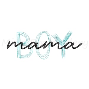 Puede incluir: Diseño bordado con el texto "mama" en fuente cursiva negra y la palabra "boy" en letras turquesa delineadas.