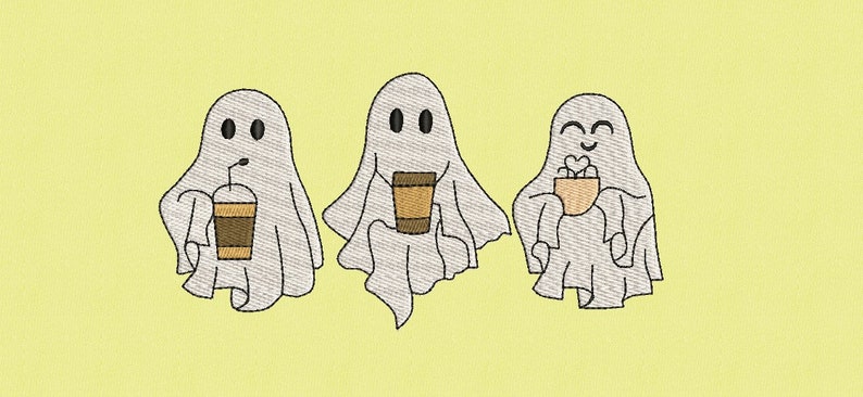 Op de afbeelding: Drie cartoon-geesten op een rij, elk met een ander drankje. De geest links houdt een kop koffie met een rietje vast. De geest in het midden houdt een kop koffie vast. De geest rechts houdt een kop warme chocolademelk met marshmallows vast.
