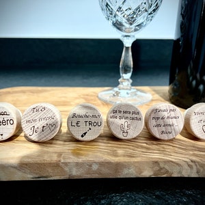 Regalo de boda divertido: tapón de vino de madera grabado personalizado, idea de regalo para el Día del Padre, cumpleaños, Navidad, invitados a un aperitivo.