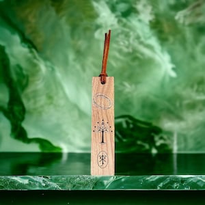 Solid wood bookmark inspired by the universe of Tolkien the Lord of the Ring