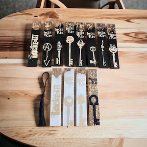 bookmark inspired by Locke & Key by Joe Hill, gift idea for fans of the series